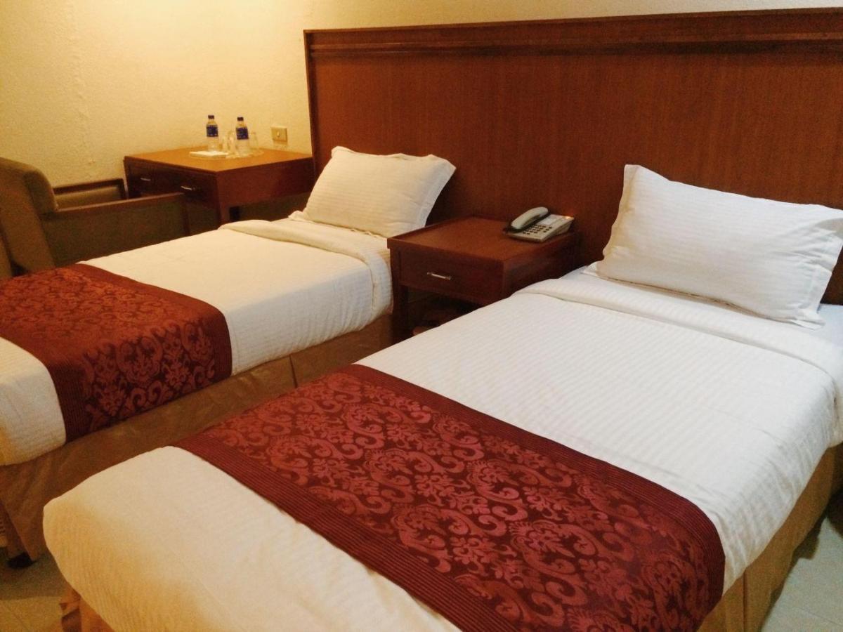 Chinatown Lai Lai Hotel Inc Манила Экстерьер фото