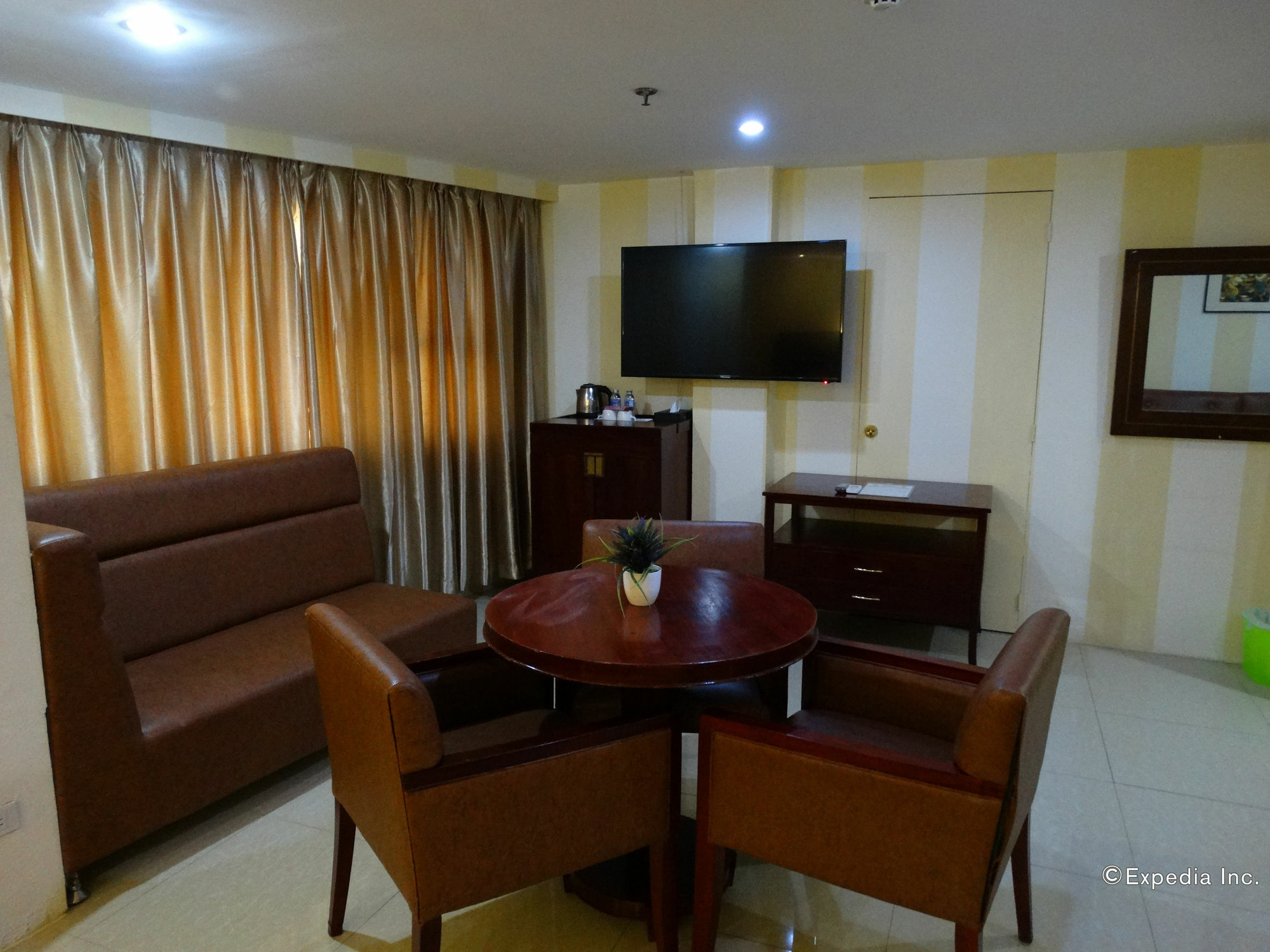 Chinatown Lai Lai Hotel Inc Манила Экстерьер фото